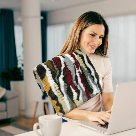 Full Weighted Extra Large Electric Heating Pad for Moist & Dry Therapy - Picture 2 of 7